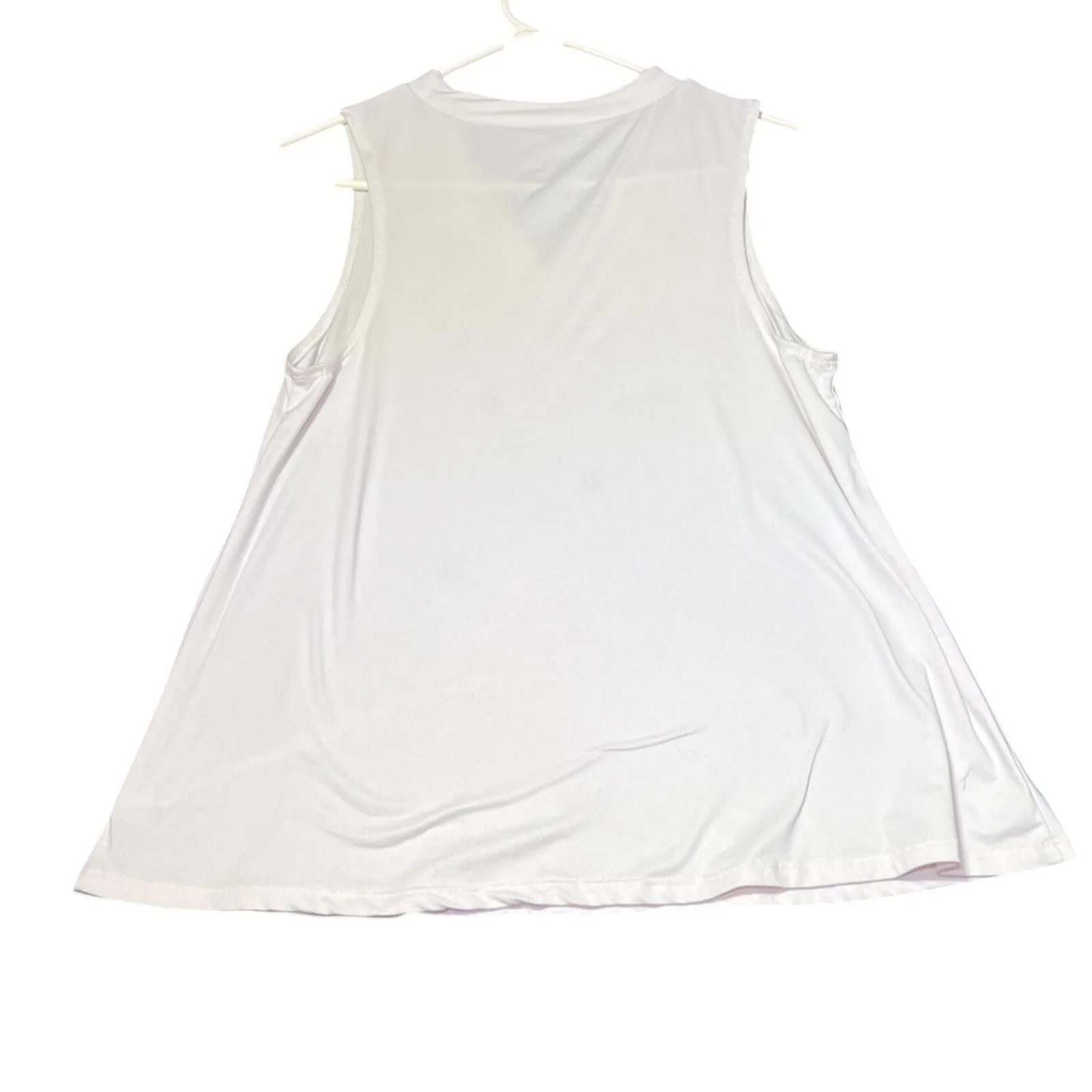 Disney Winnie the Pooh Sleeveless Shirt Womens Small Cream Summer Lightweight - Image 3