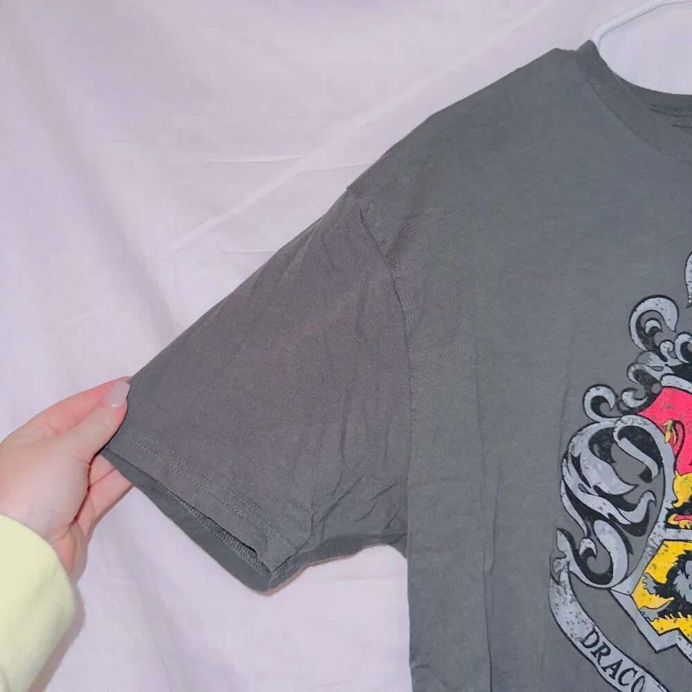 Universal Studios Wizarding World of Harry Potter house logo t - Image 2