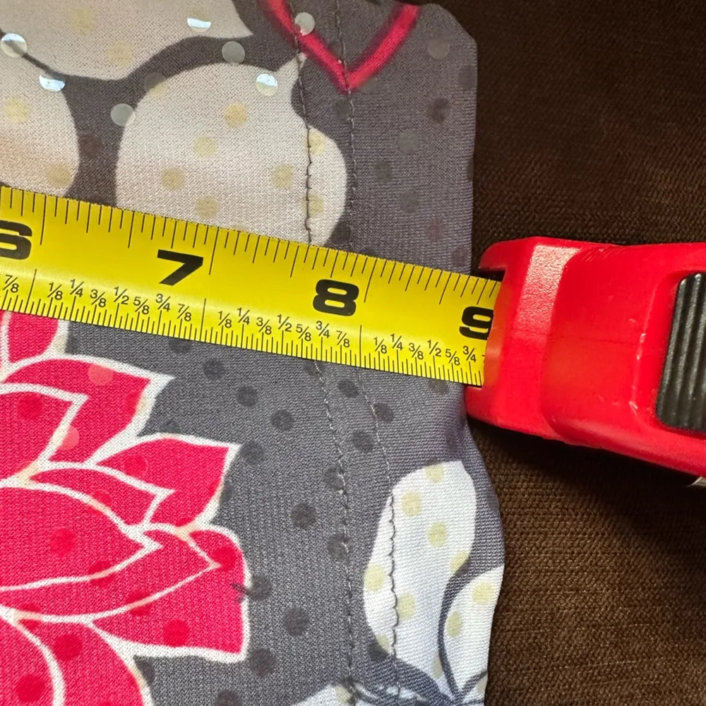 Bon Worth NWT Gray Pink White Sequence Floral Print Blouse Short Sleeves SZ MP - Image 11