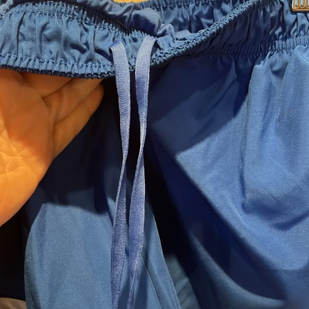 Nike Women’s Lined Running Shorts DriFit Blue and White Size Medium - Image 7