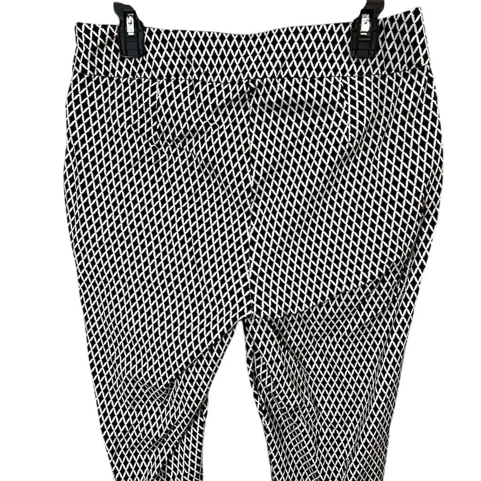Ashley Stewart Geometric Dress Pants Size 12 White Black Preppy Pull On Cropped - Image 4