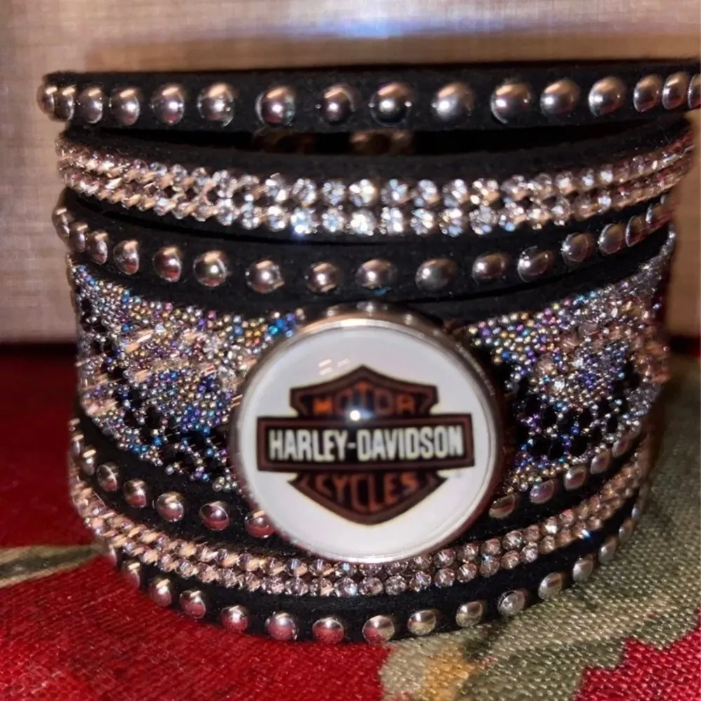 - HD Snap Bling Bracelet - Image 6