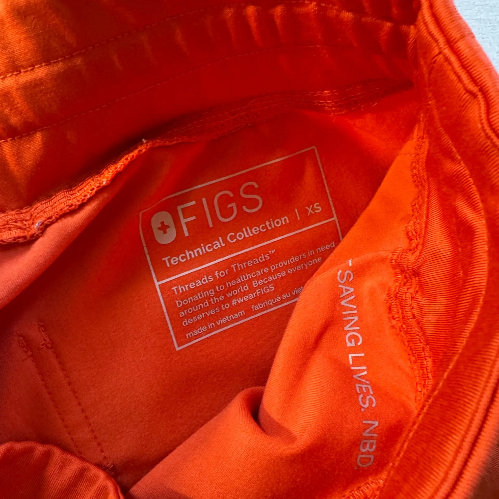 Figs Orange Scrubs Joggers size XS - Image 5