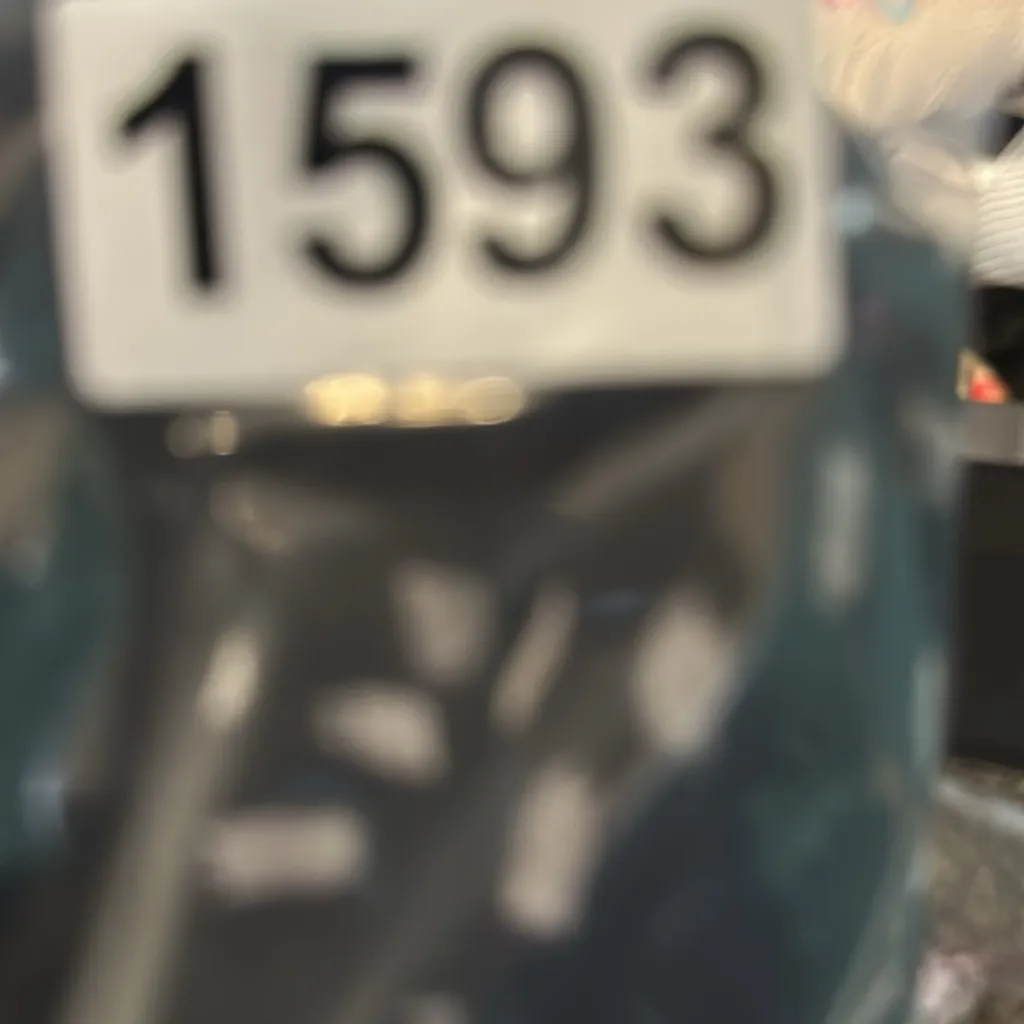 CAbi Style 3597  Cosmos Top Size Medium‎ - Image 8