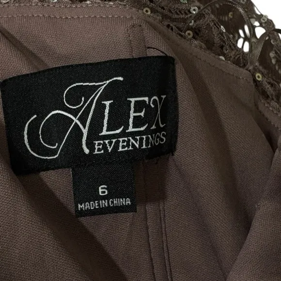 Alex Evenings Women One Shoulder Sequin Lace A-Line Gown Formal dress  Size 8 - Image 9