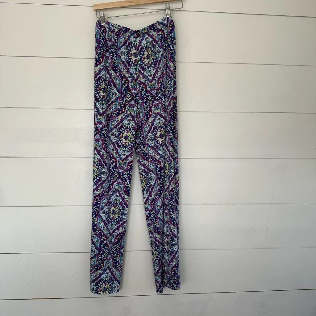 Chico’s Travelers Women’s 1R Multicolored Slinky Pants - Image 4