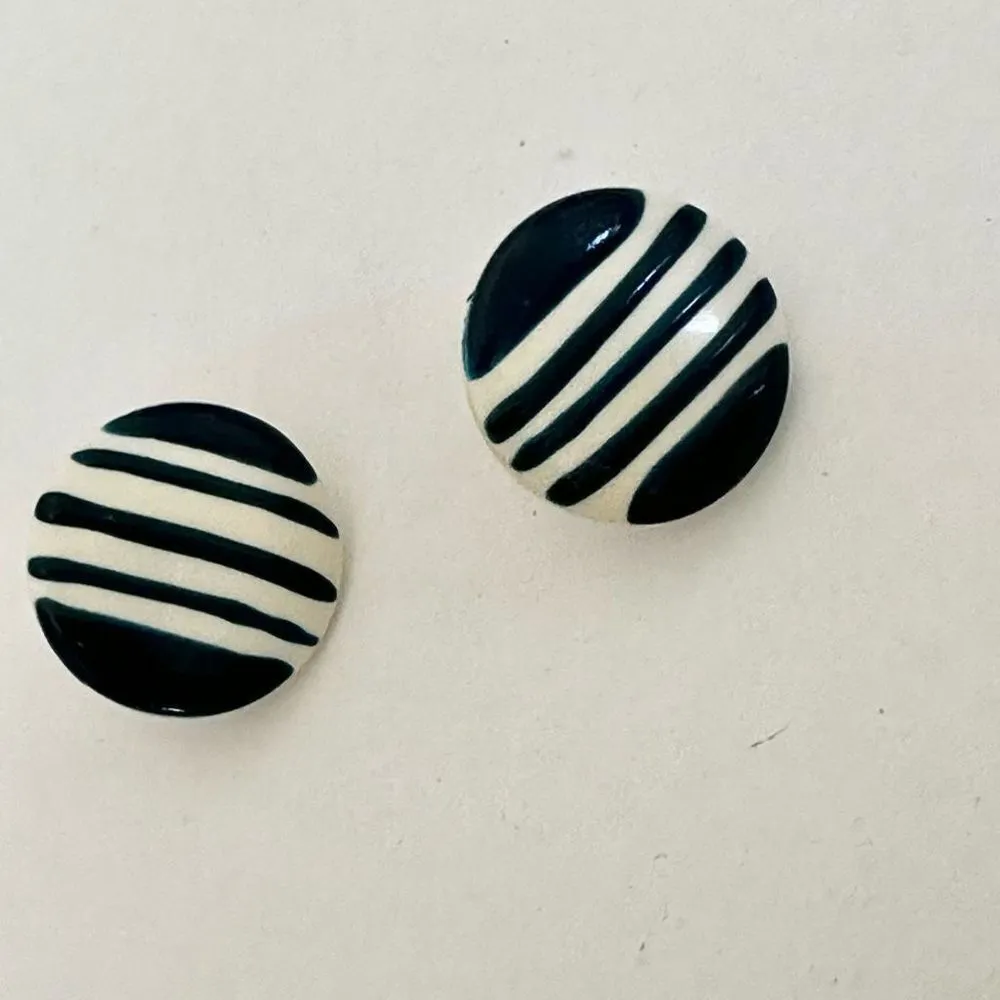Vintage navy and white circled striped earrings Blue - Image 2