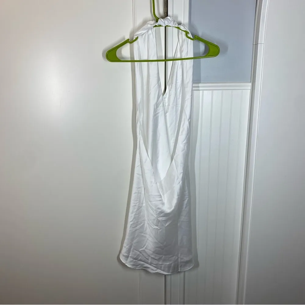 Show me your mumu wedding Jasmine Mini Dress in ivory white luxe statin medium - Image 7