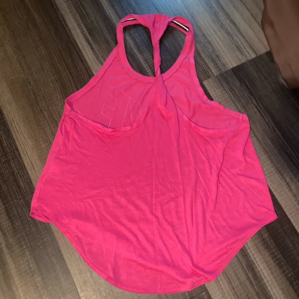 Nike Bright Pink tank top - Image 3