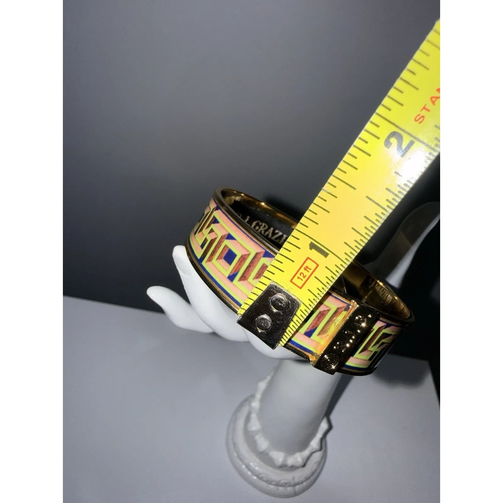 R J Graziano RARE Signed Fabric Label Bracelet Bangle Yellow GOLD 8" Black - Image 3