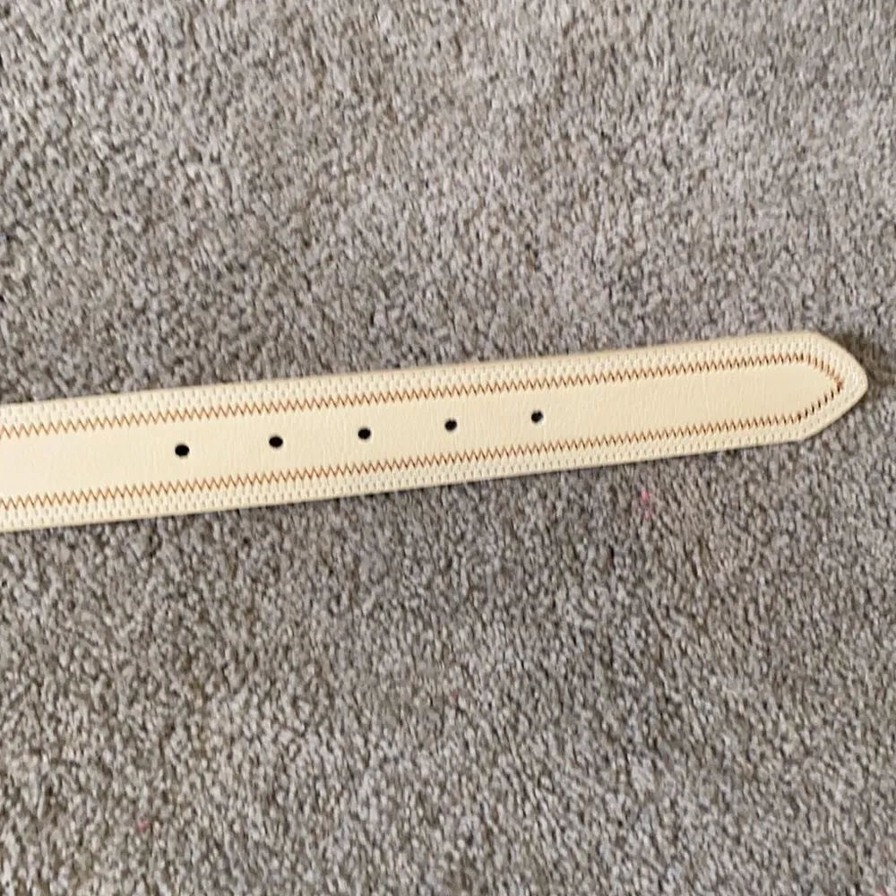 Women’s Bone Colored Belt with Gold Toned Buckle Size L NWT - Image 3