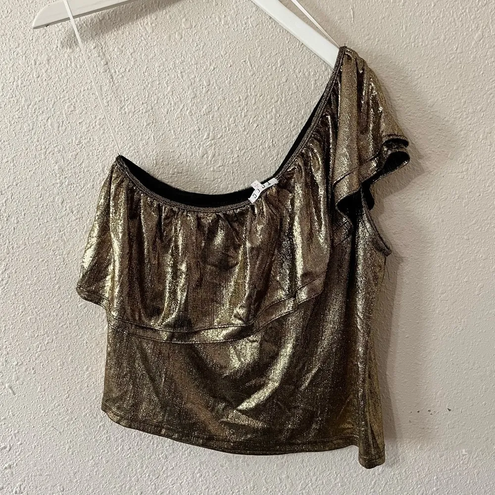 TCEC Gold Shimmer One Shoulder Ruffle Top Size L‎ Going Out Party Holiday - Image 5