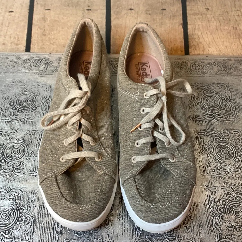 Keds Taupe Brown Low Top Sneakers Size 7.5 - Image 2