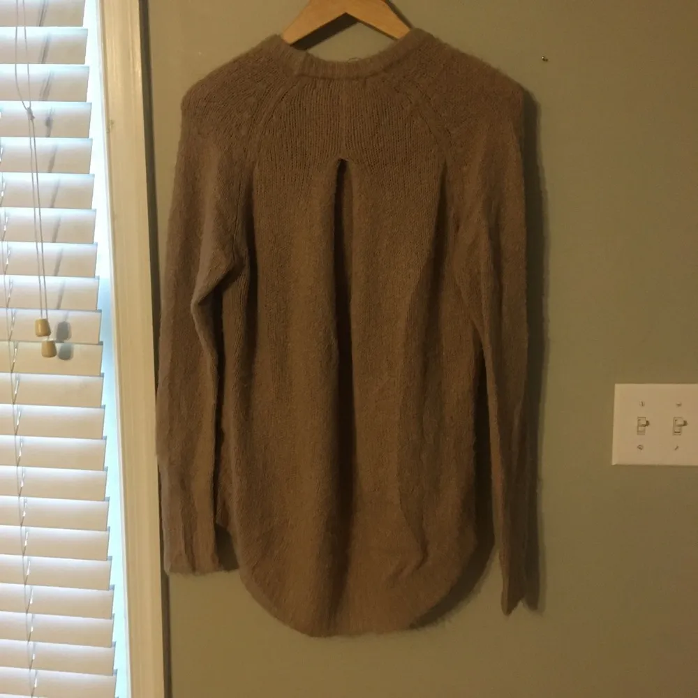 Tan Olivaceous Sweater - Image 7