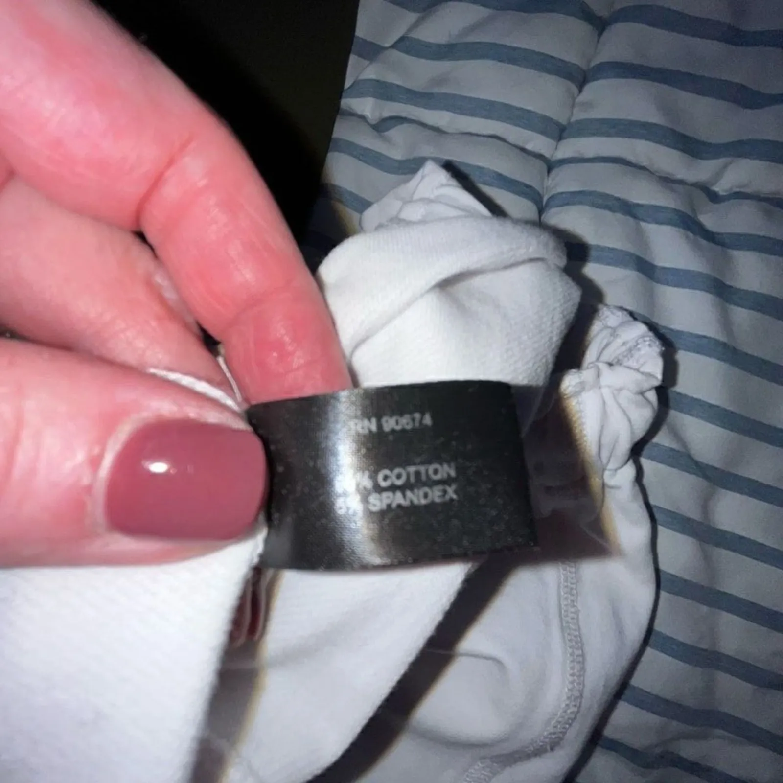 Boston Proper white‎ drawstring cropped pants small - Image 4