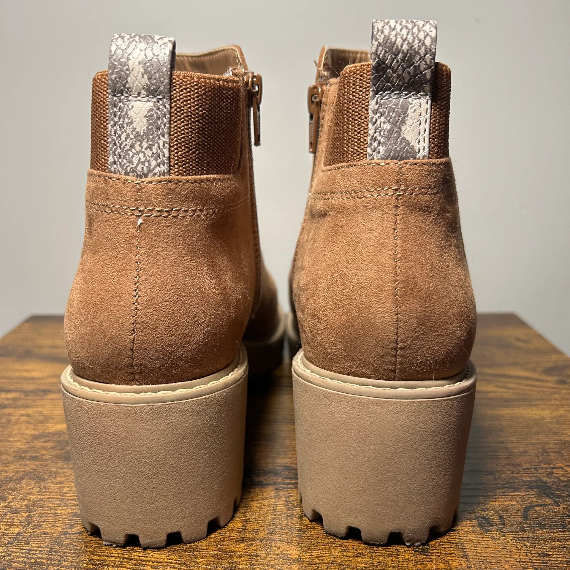 Universal Threads Universal Thread Brown Ankle Boots Size 8 Wide - Image 5