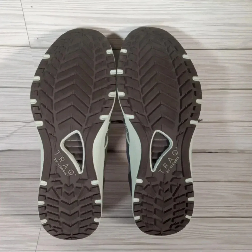 Traq by Alegria Qool sneaker gray walking trail shoes women's size 40 or US 9.5 Green - Image 7