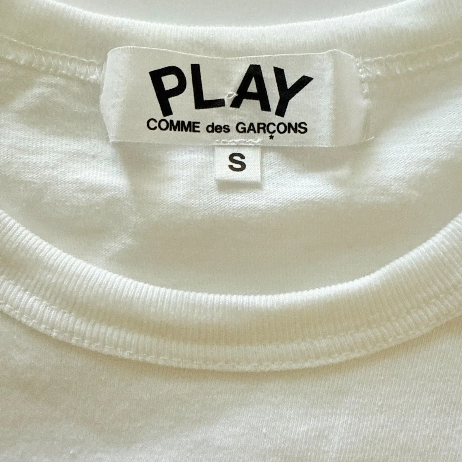 Comme des Garcons Play Womens Heart White Short Sleeve T - Image 4
