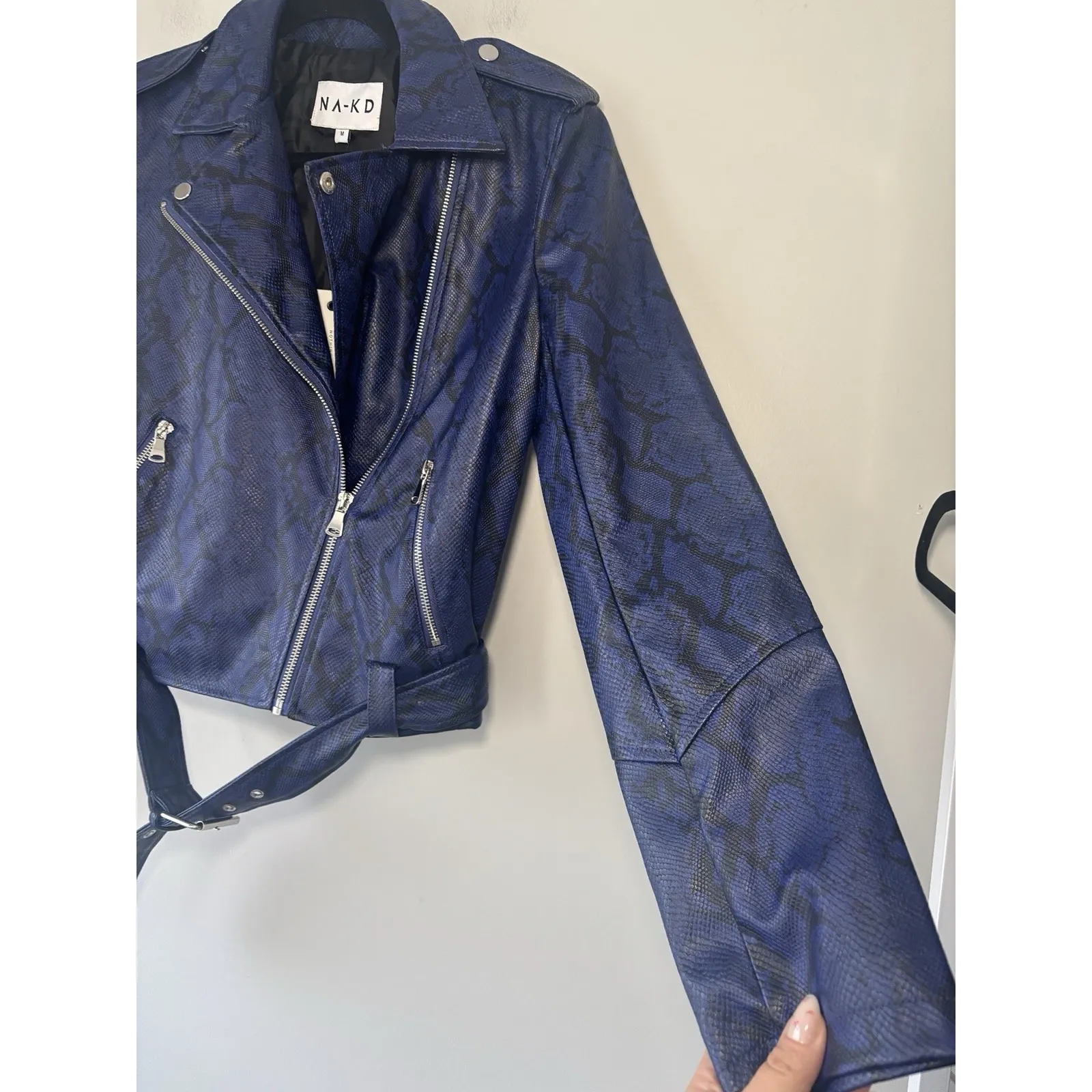 NA-KD Blue & Black Snakeskin Print Faux Leather Belted Biker Jacket Size Medium - Image 3