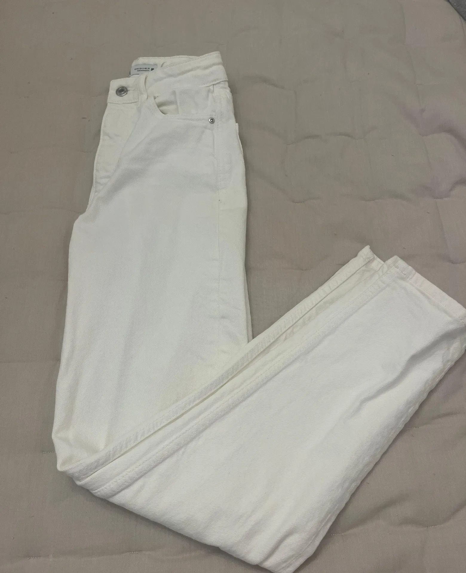 white jeans - Image 3