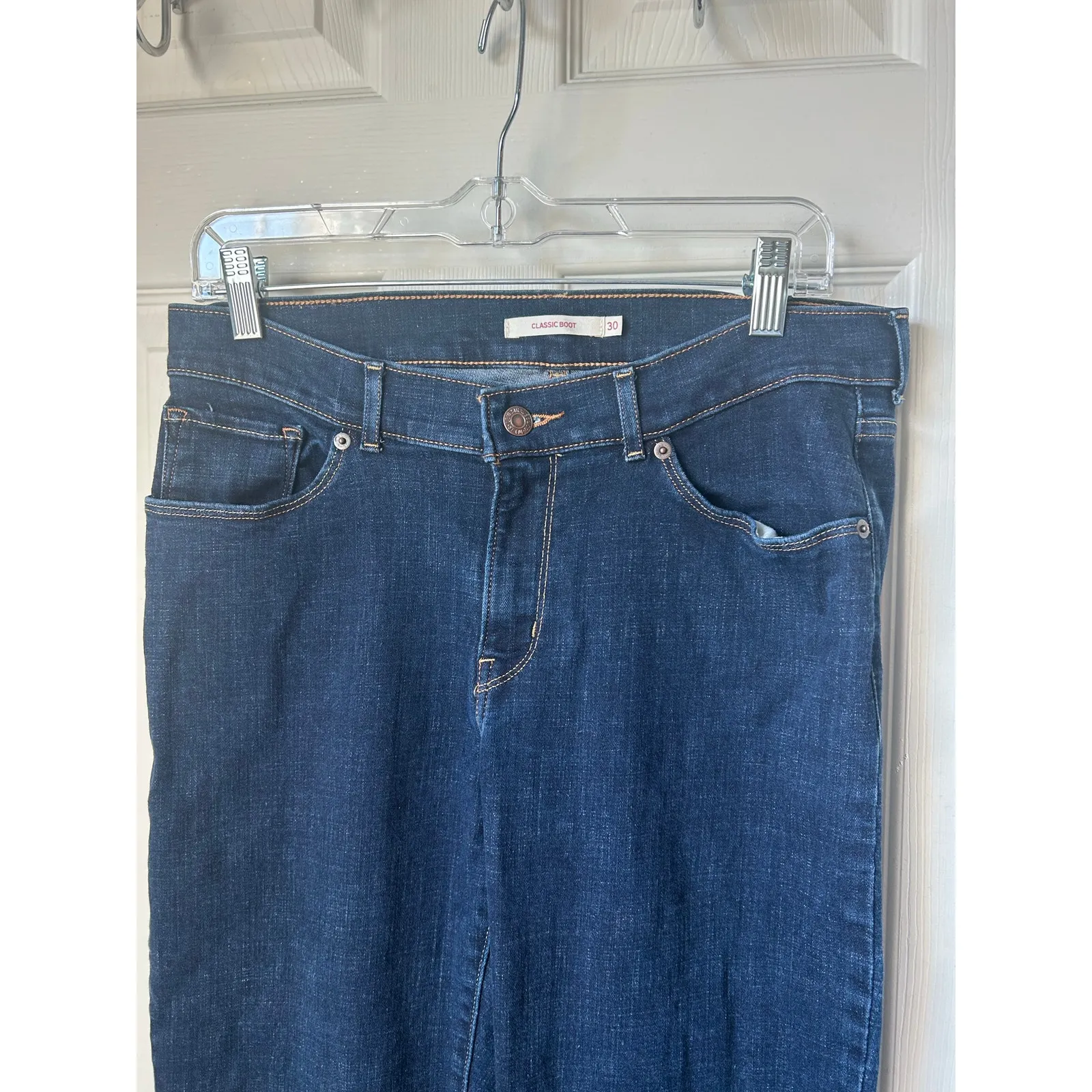 Levi's Classic Boot Dark Wash Jeans - Size 30 - Image 3