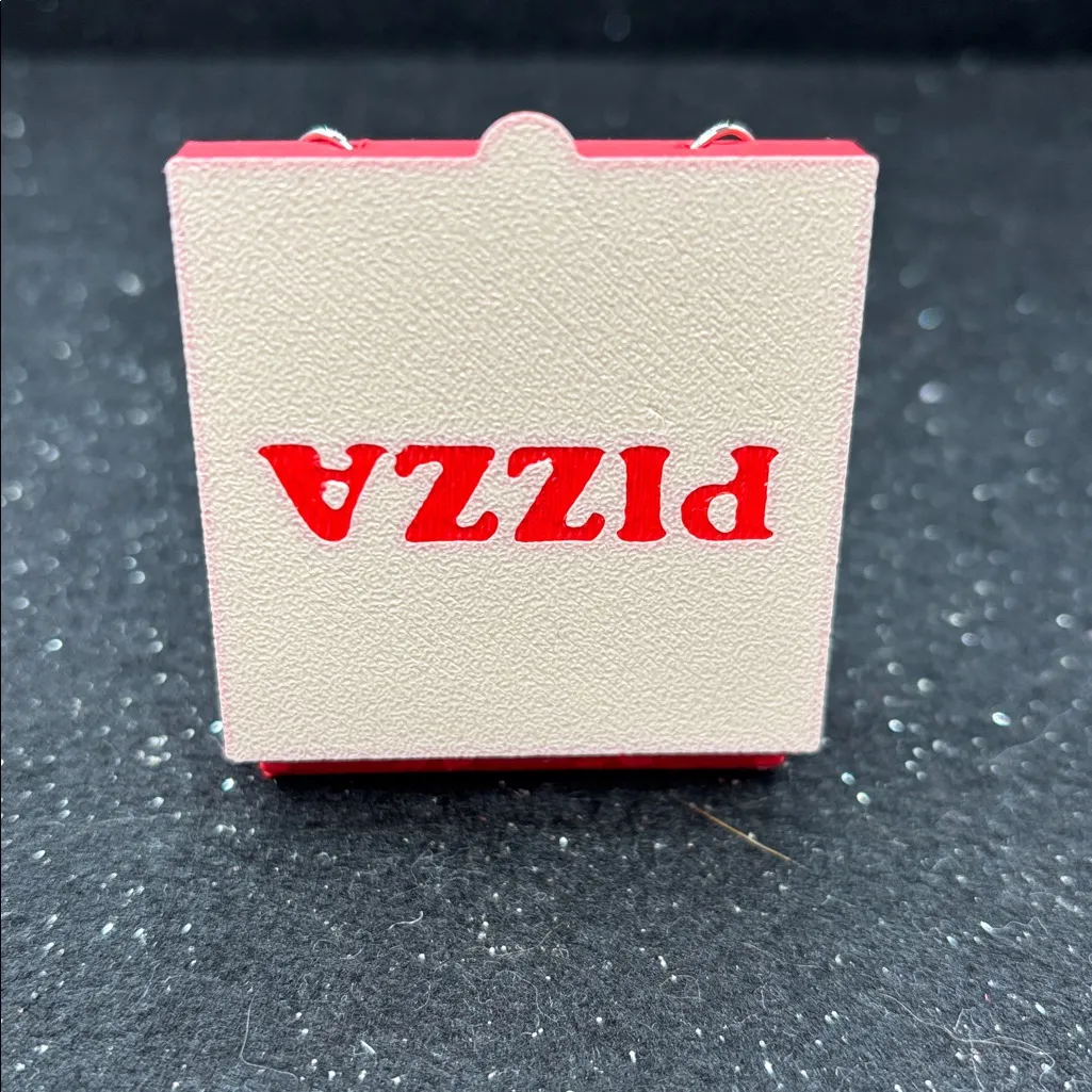 🍕 Pizza Slice Earrings with Mini Pizza Box Display Red - Image 5