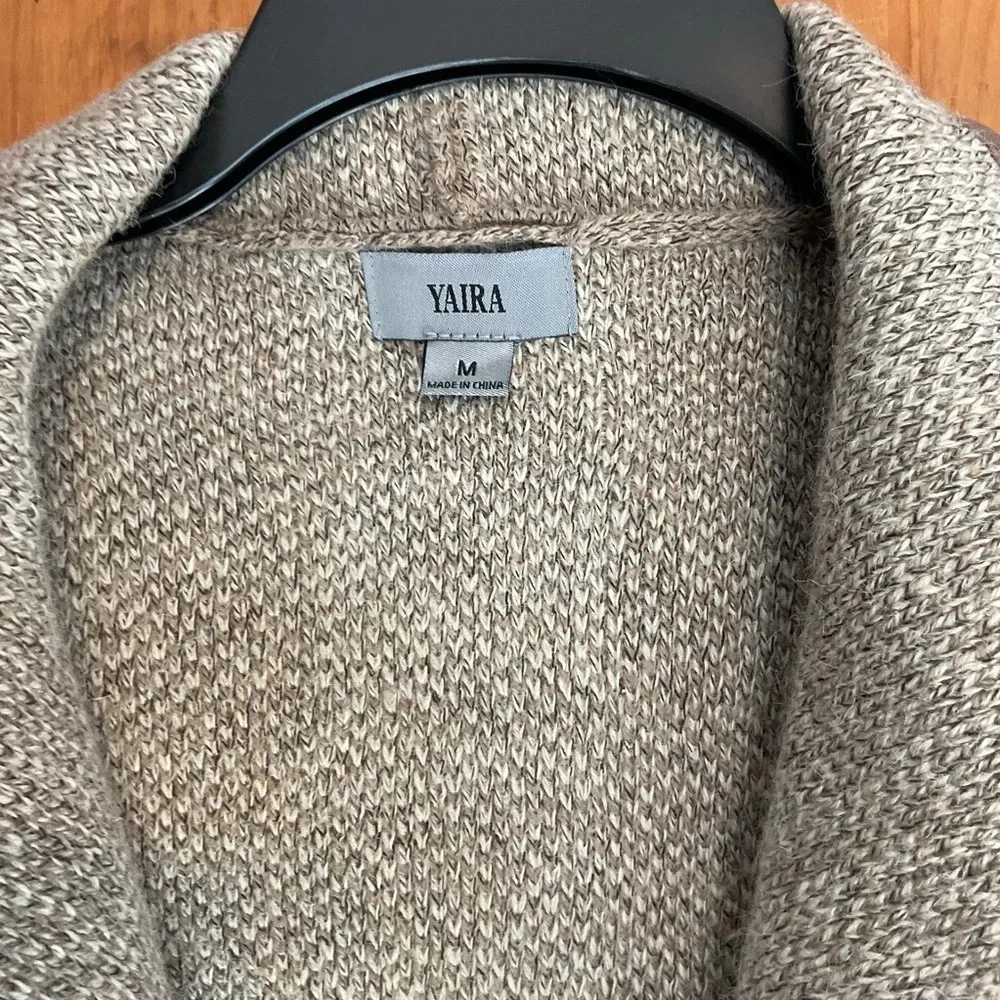 🔥🔥 Perfect For Fall Sweater Vest !! Tan Size M - Image 2