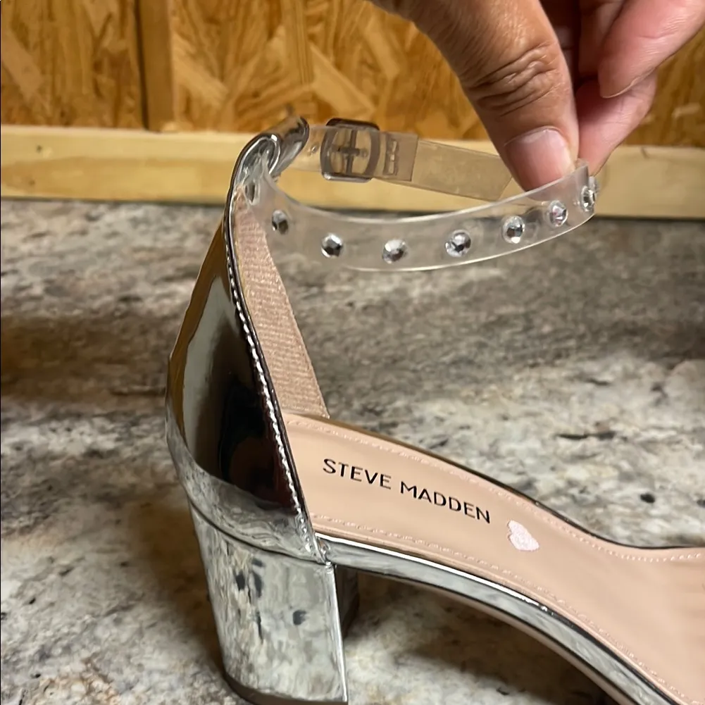 Steve Madden  Metallic Studded Heels - Image 7