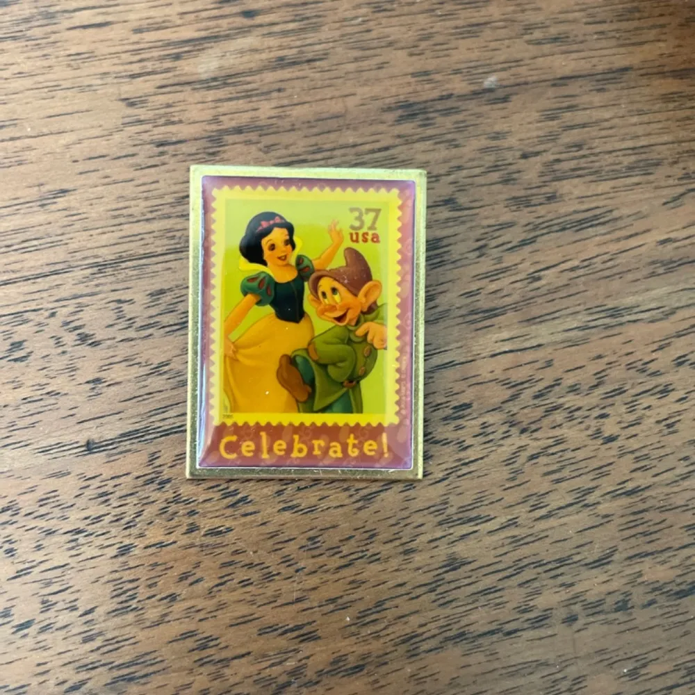 Disney Pin Snow White - Image 3