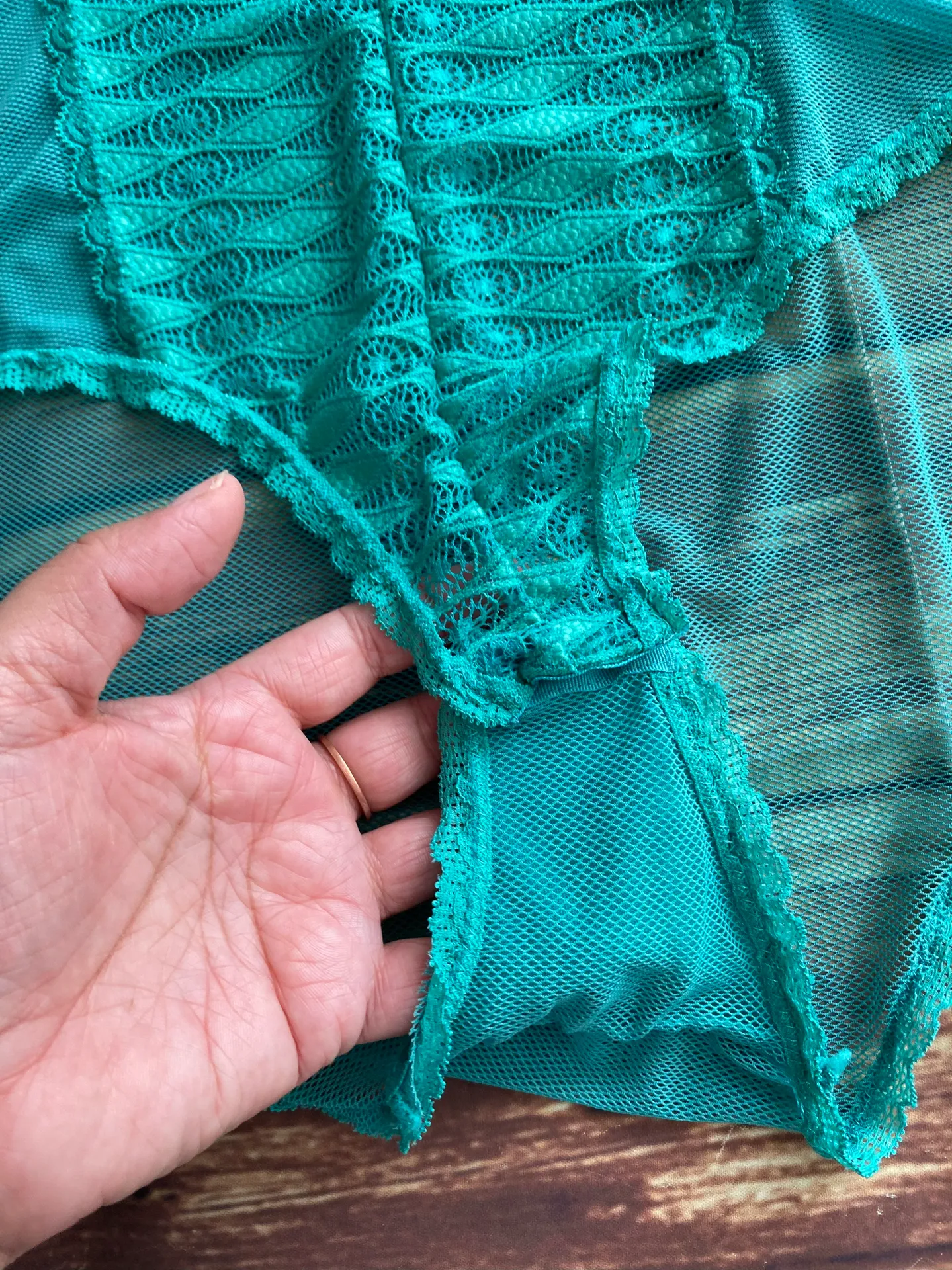 Daisy Fuentes Women’s Intimates Push Up Teddy Flirty Lace Green Size Medium - Image 4