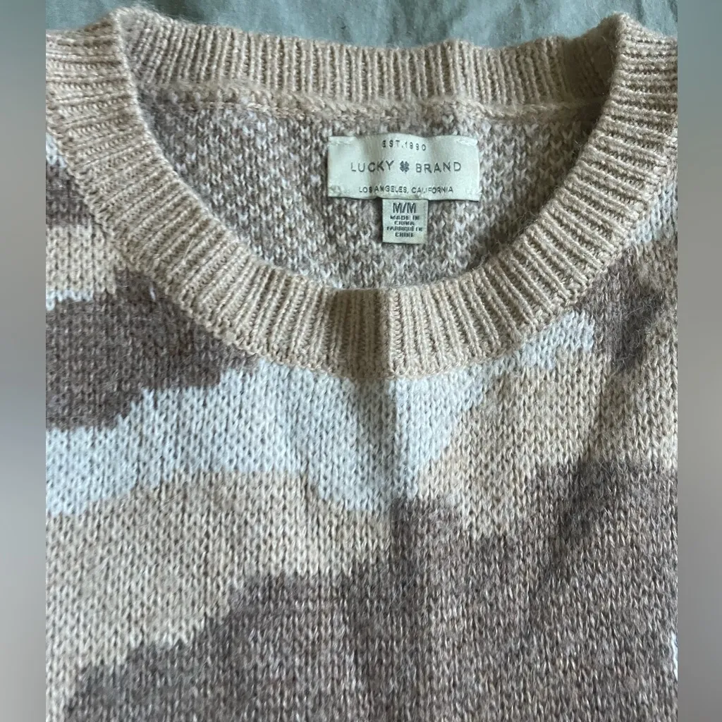 Lucky brand sweater - Image 3