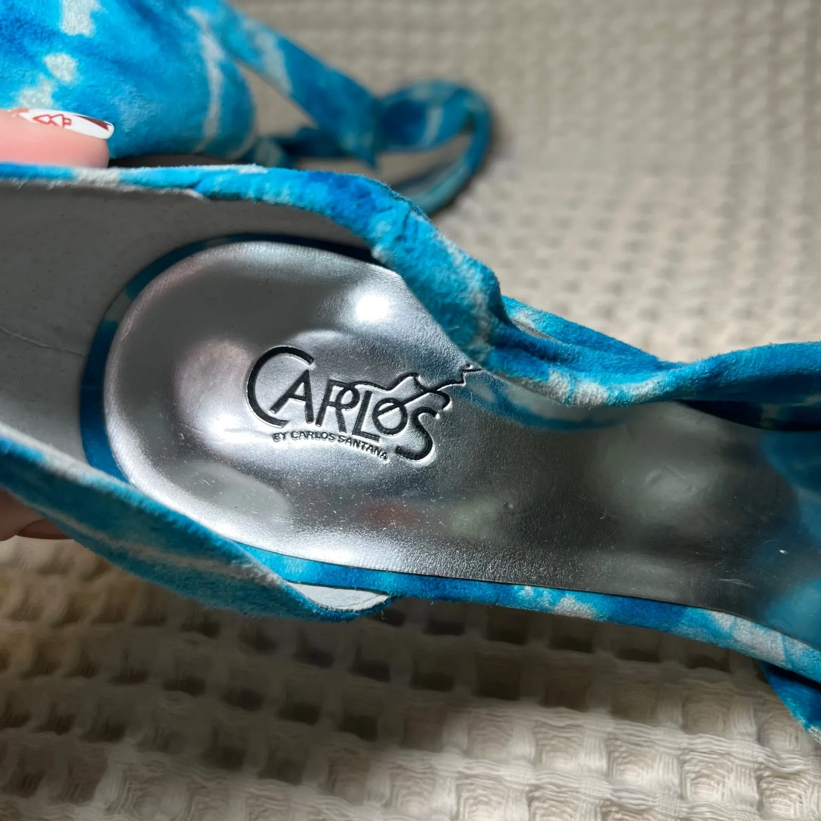 CARLOS BY CARLOS SANTANA Blue Tie Dye 80s Bow Stiletto Heels Women's Size 10M - Image 6