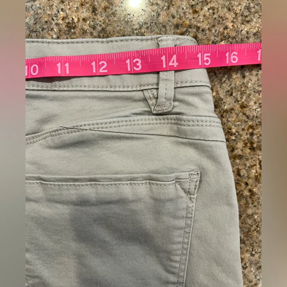 DEMOCRACY Tan "Ab"solution® High Rise Ankle Jean May be cropped Size 10 EUC - Image 3