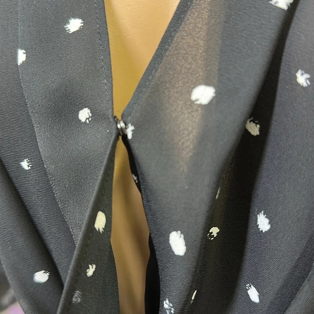 Worthington Black White Polka Dot Wrap Peplum Tie Waist Sleeveless Blouse XL - Image 6