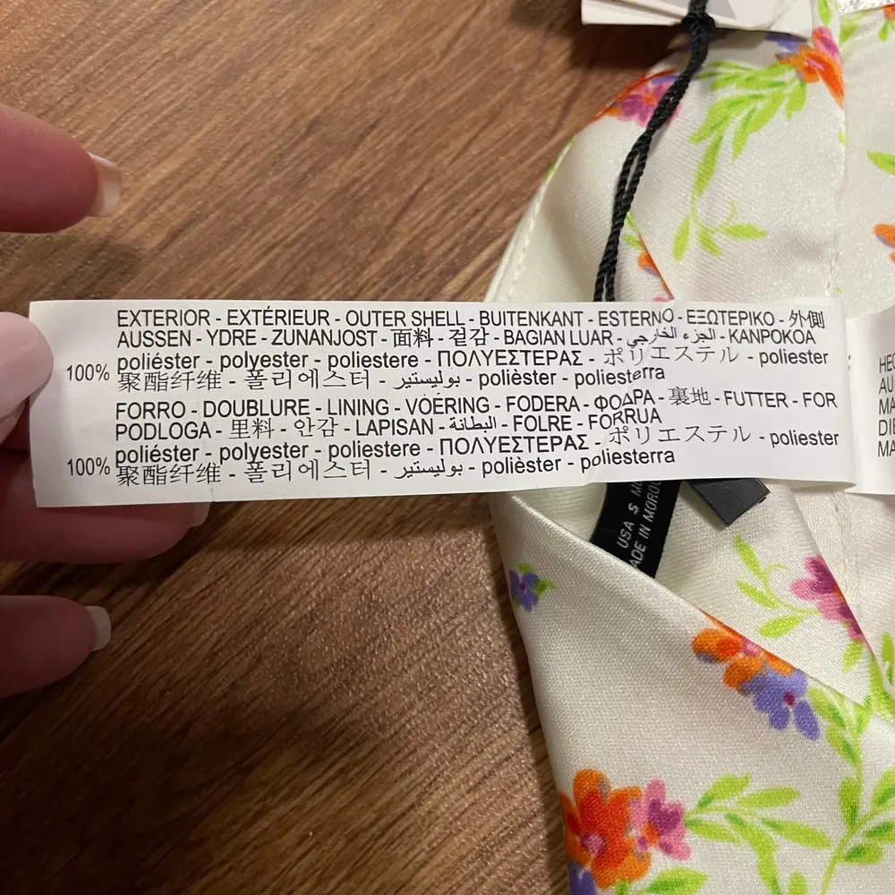 Zara Blogger Favorite Satin Effect Floral Drape Neck Halter Crop Top Size Small - Image 5