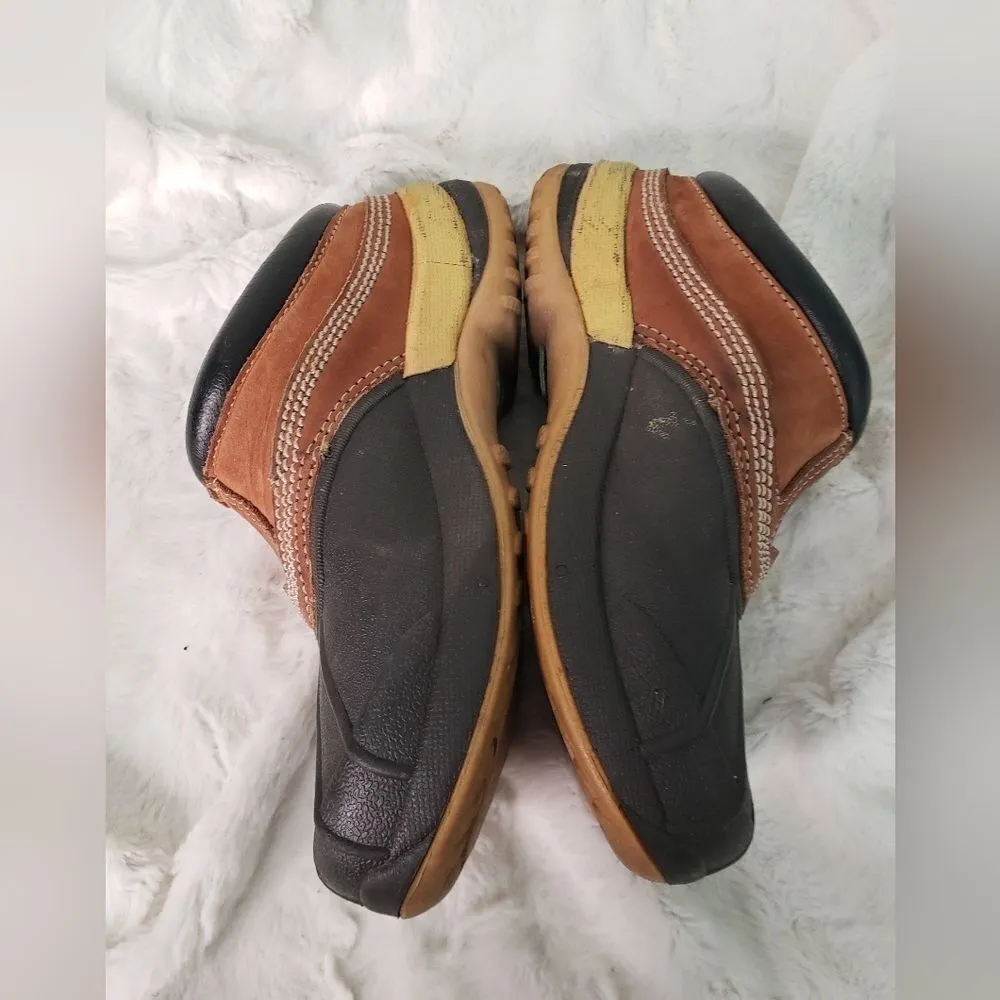 Redhead All Weather Leather Clogs Size B/5 W/7 - Image 2