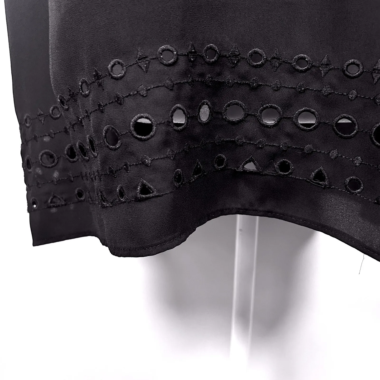 Ava & Viv Sleeveless Tank Top Eyelet Trim Casual Blouse Black Size‎ Unknown - Image 4