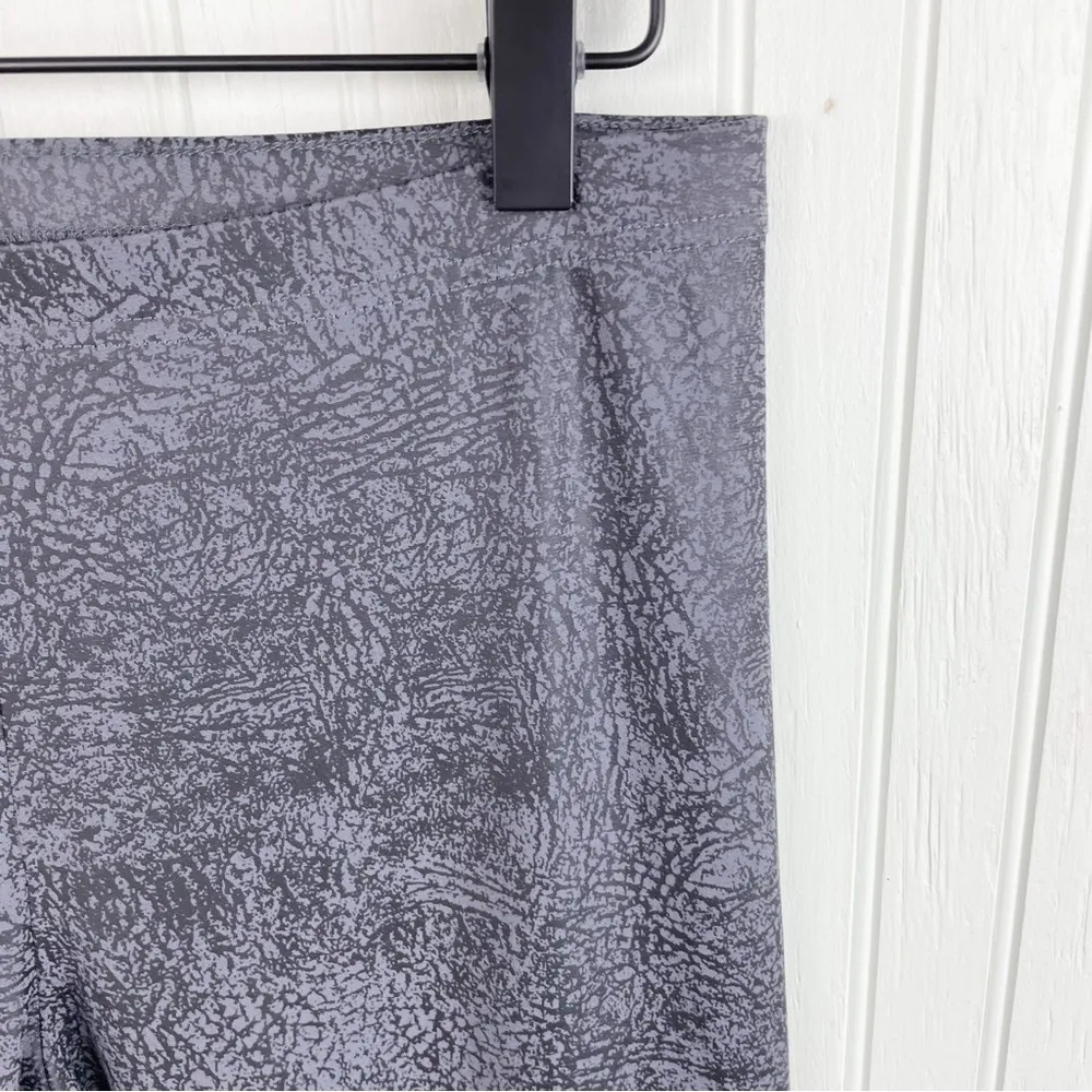 New York and Company Streetwear Leggings Casual Pants Grey Black Size Medium - Image 4