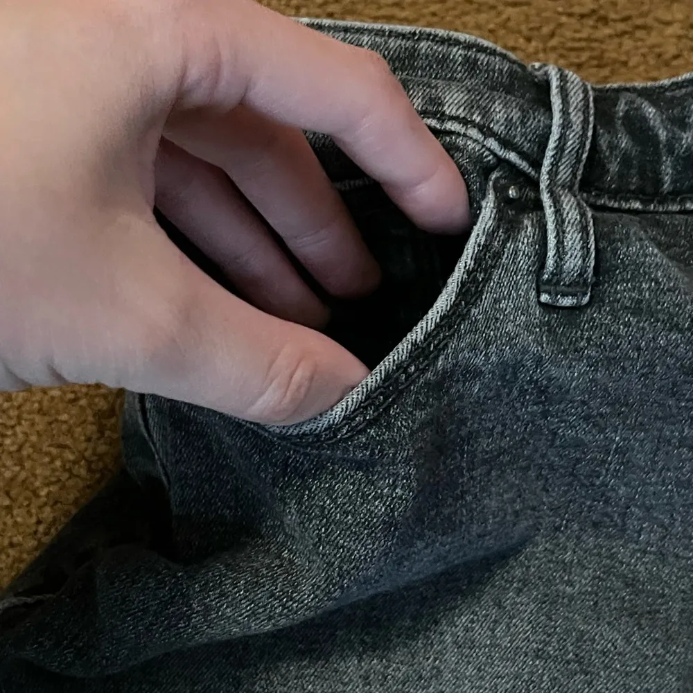 Universal Thread black denim shorts 0/25R - Image 9