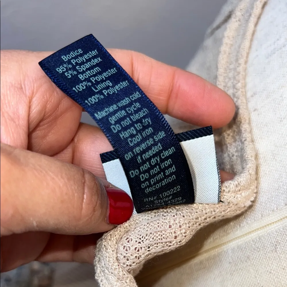 Daytrip Beige Floral Dress Size‎ Small - Image 4