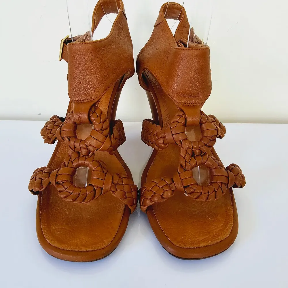 Chie Mihara Braided Ankle T Strap Leather Sandals Tan Brown Women's Size 38 8 - Image 4