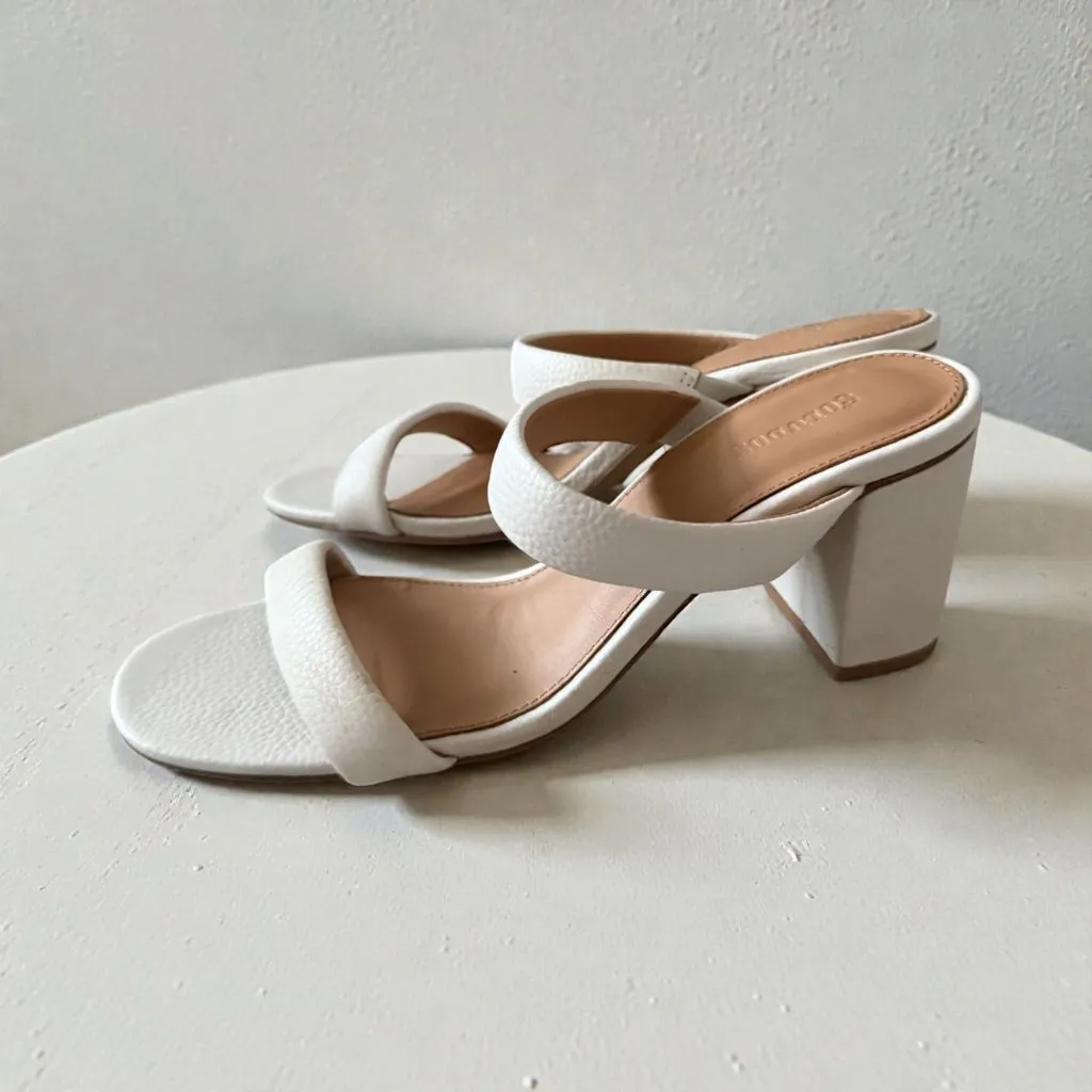 SOLUDOS White Leather Block Heels Sandals Size 7.5 - Image 2