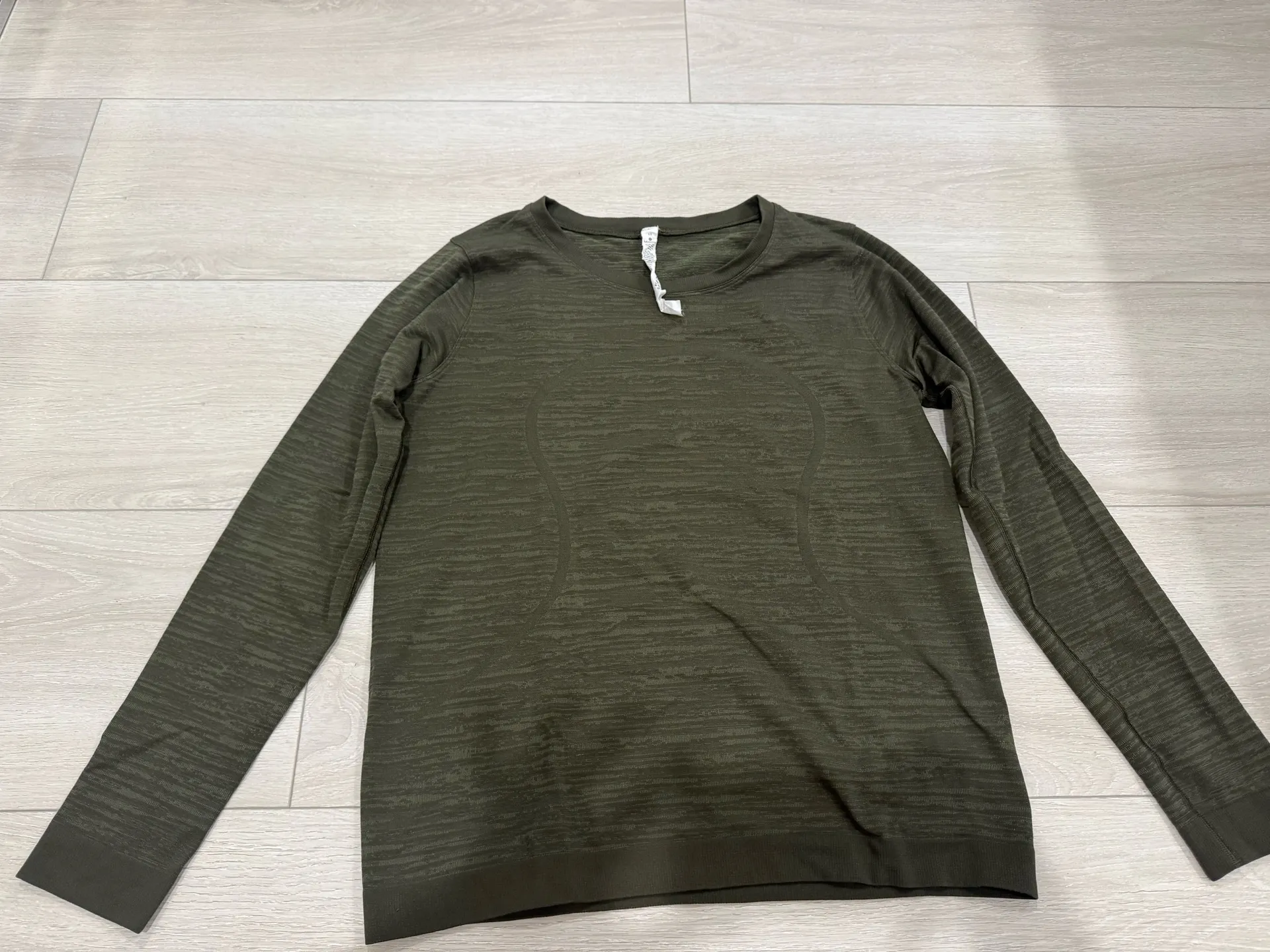 Swiftly Tech Lululemon Long Sleeve - Image 2