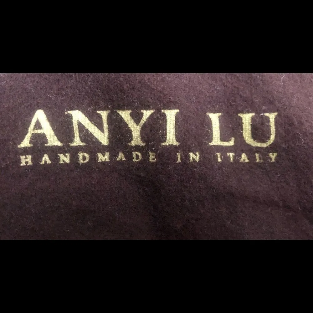 Small brown Anyi Lu dust bag - Image 4