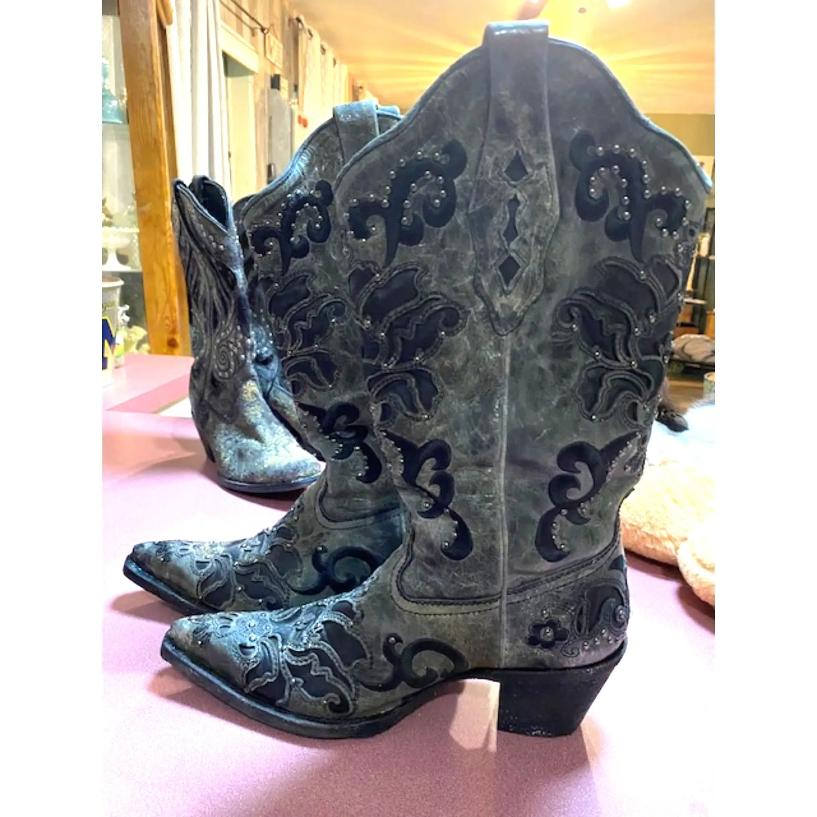 Corral Boots A1102 Black Size 7.5 - Image 2