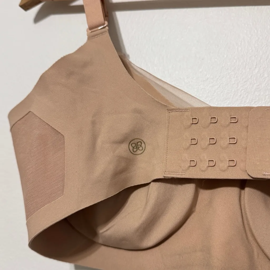 Honeylove Crossover Bra Size Small Neutral Tan - Image 6