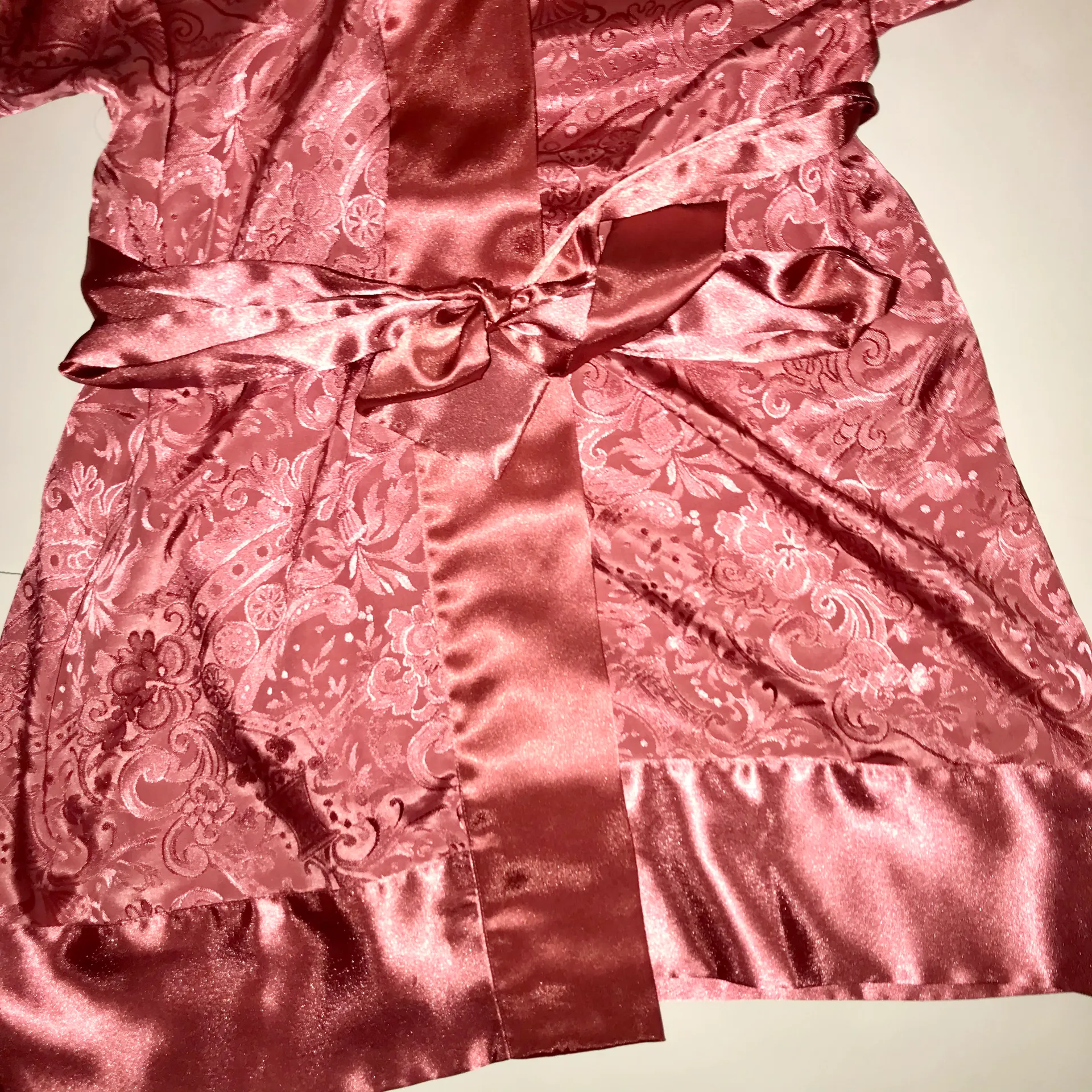 Victoria's Secret Pink Silk Robe - Image 5