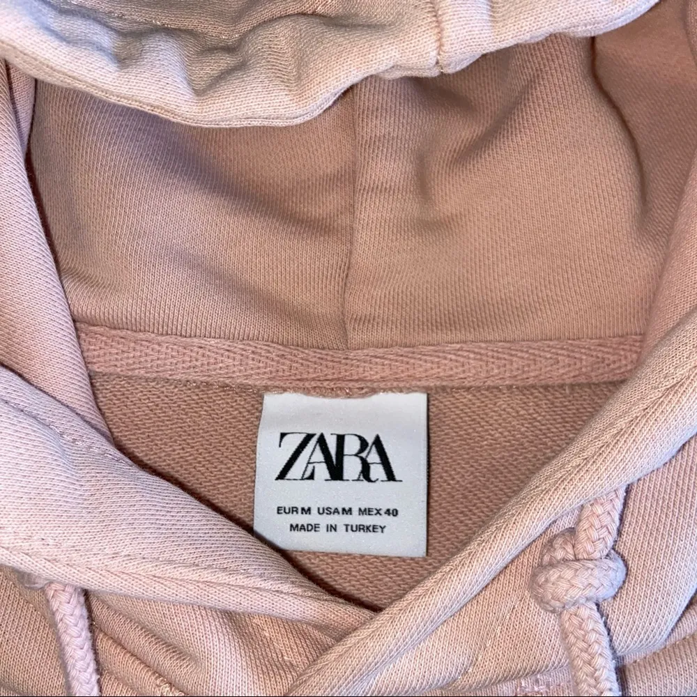 ZARA short sleeve hooded sweatshirt - Image 3