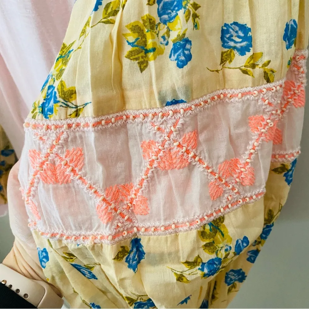 Free People Mix It Up Floral Beaded Tunic Top Pink Sz Small - Image 10