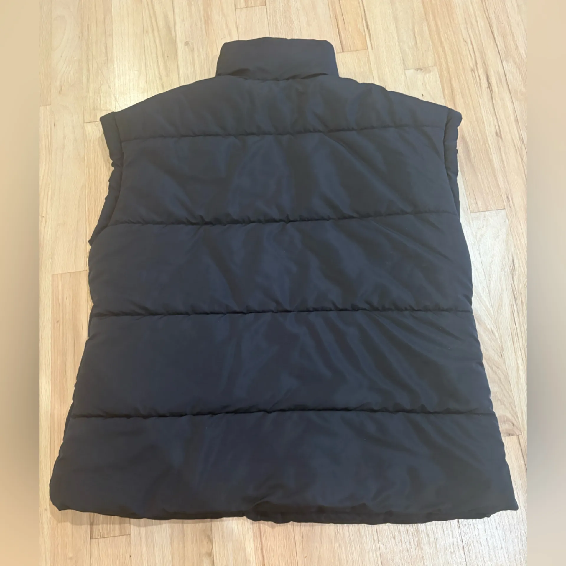 Women's Oversized Puffer Vest - Image 8